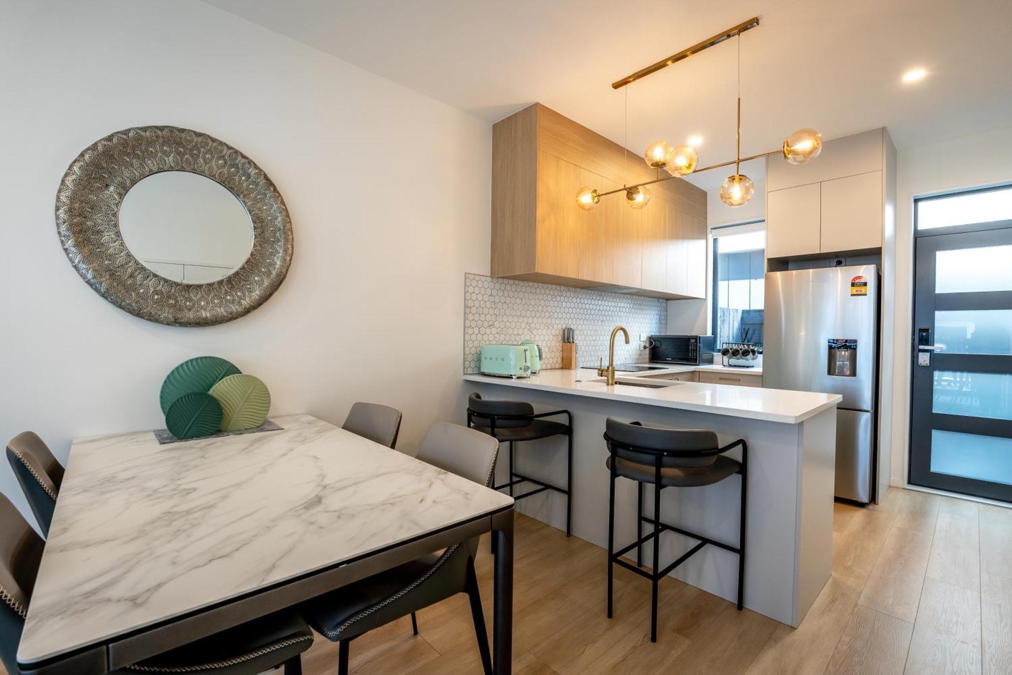 Charming Urban Townhouse Getaway Βίλα Όκλαντ Εξωτερικό φωτογραφία